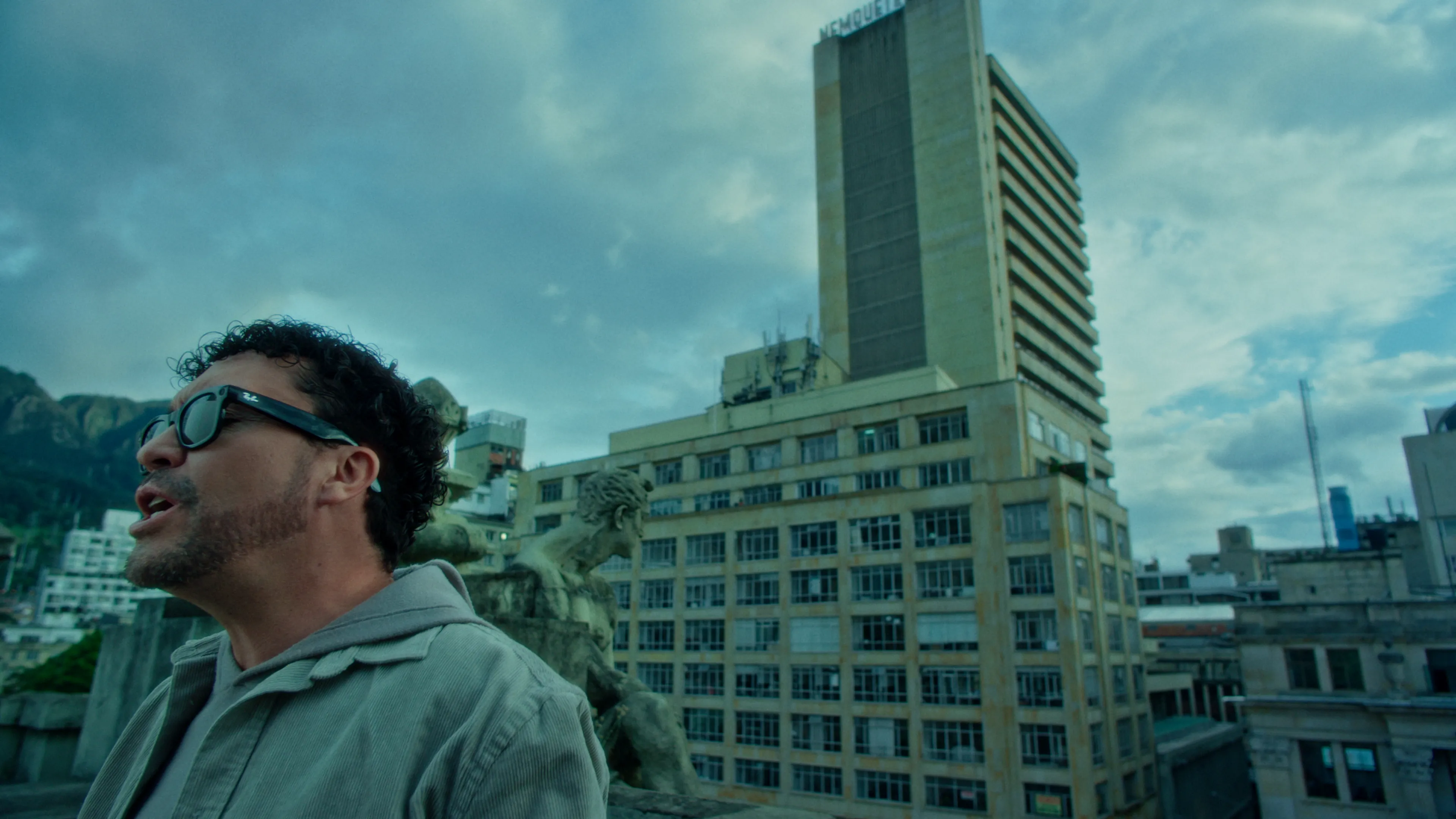 Still de videoclip